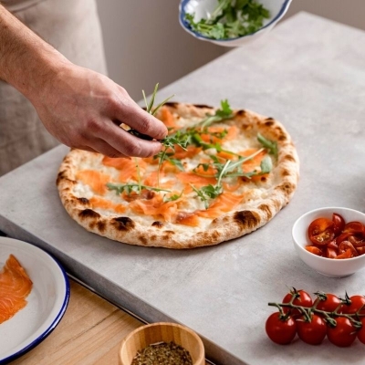 Ev Yapımı Pizza Tarifi - İtalyan Reçetesi